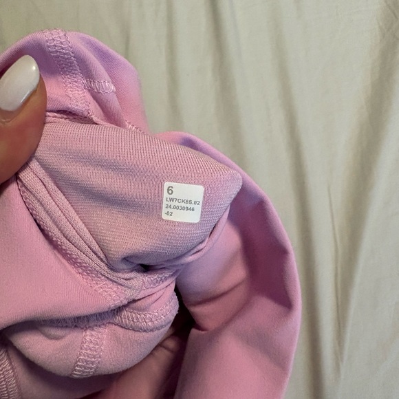 Lululemon align shorts 3” pink - Picture 3 of 3